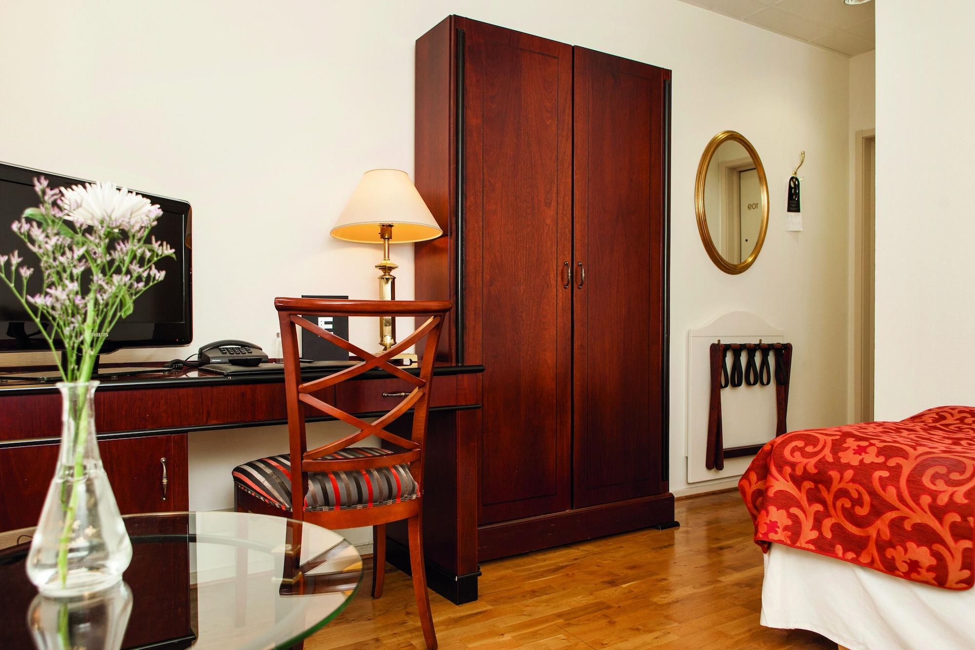 Hotel Elite Mollberg 4*